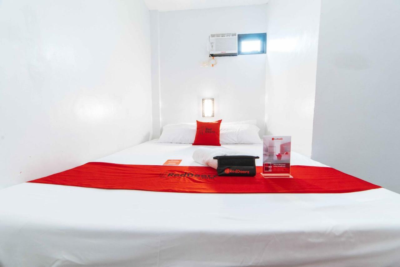 Reddoorz At San Antonio Binan Laguna Exterior foto